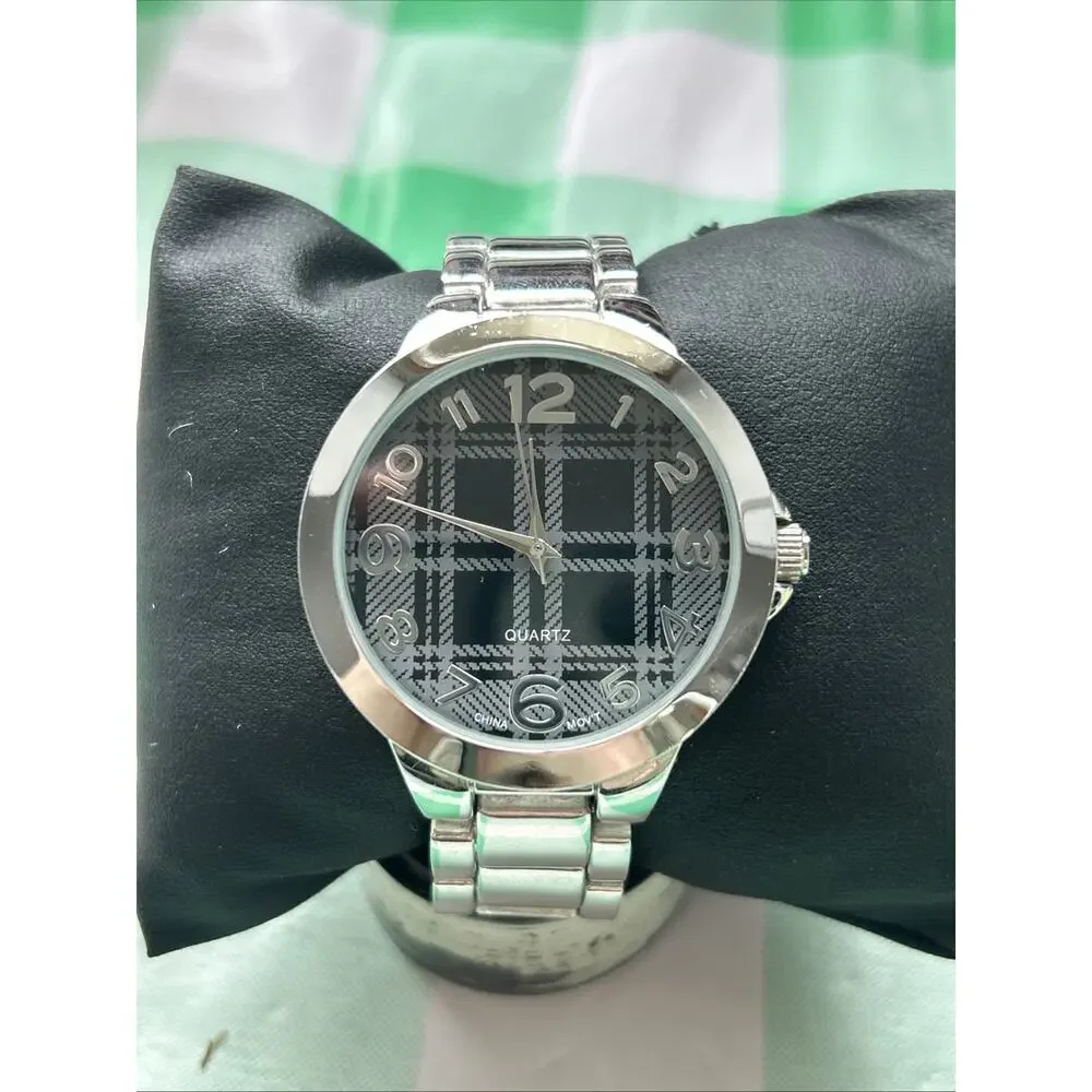 Silver Tone Plaid Dial Quartz Watch